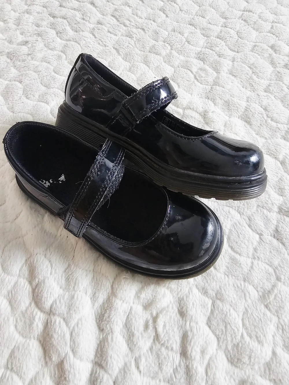 Doc Martens Black Patent Mary Jane Kids Shoes 11